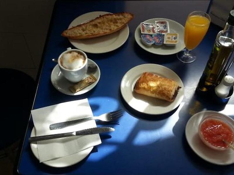 D7F3E2B9C0C256E6B451CD9BE22AEFB0