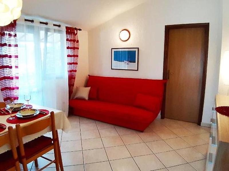 357CA8A28887C8E66FB6CAD8F52987CA