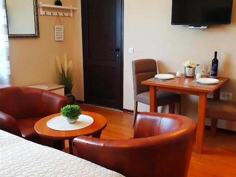 B8941B4C9C7FCF188676378A6179E6A1