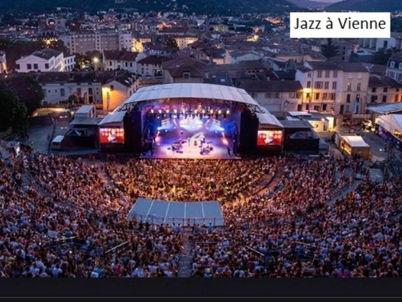 9DB05519B5F2F3A1D7B3C3176A4D7466