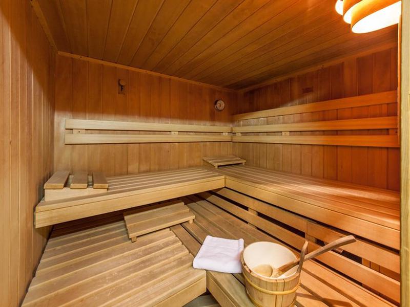 4473AF1C7491C02F21259D2B68175141