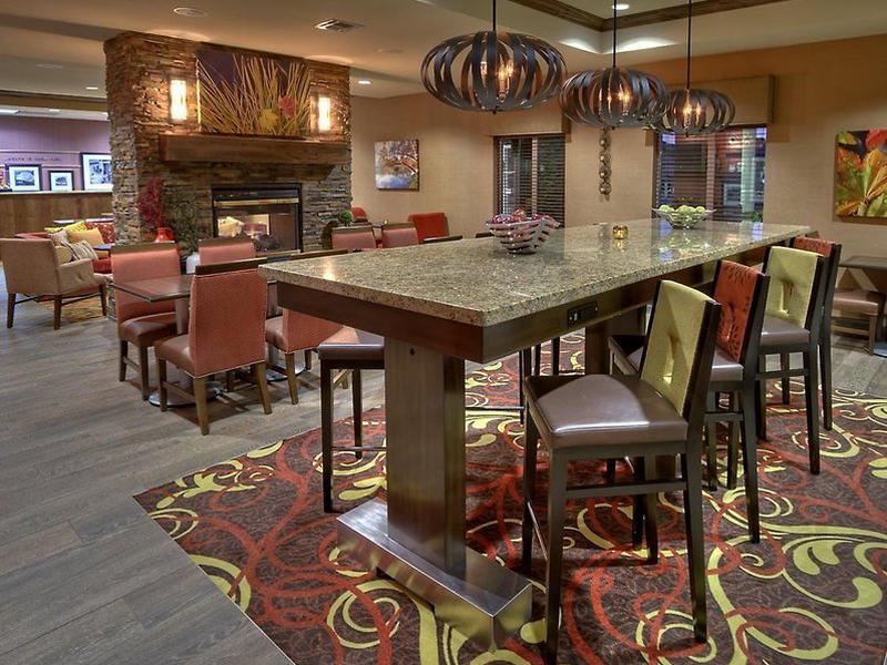 11EB295239E6B46A35D8A539BFF279F5