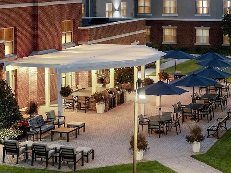 21E47F893A71BD824C3B7BD9BB823246