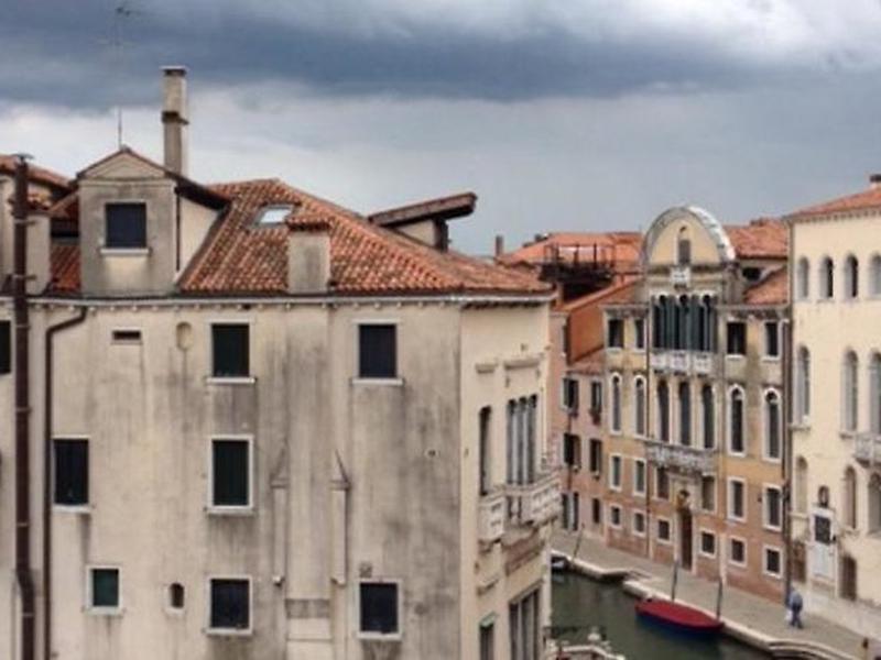 9D355F9F3A22BB6CB958E0A9A291C13A