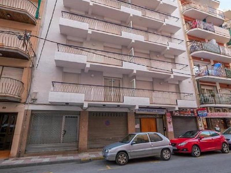 CA8A6E42D963C23E82B1D56C6CDF765C