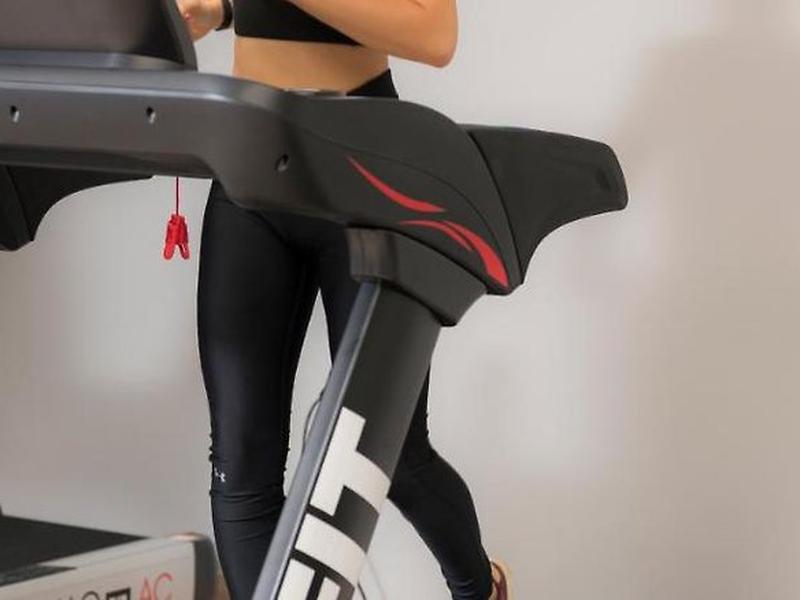 47F4F4C9DD940CC52BAED3A8745EF483