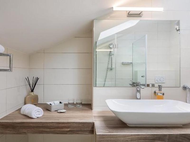 5936866B9A63DB7B2B5AA8F05790A6E3