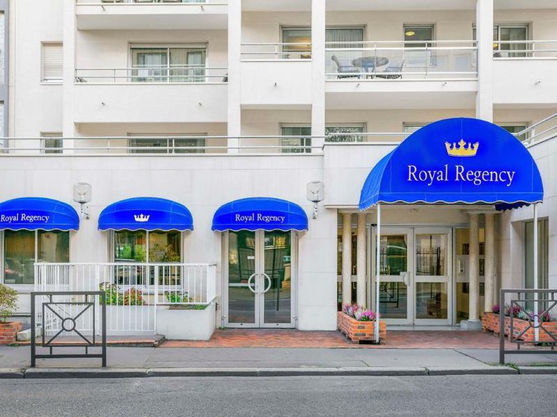 BCFEA2C4629BE23D9072E1D9A8AC305E