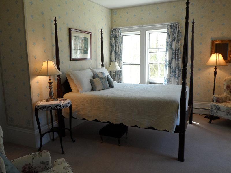 8195DD8845E55773E61837631411845C