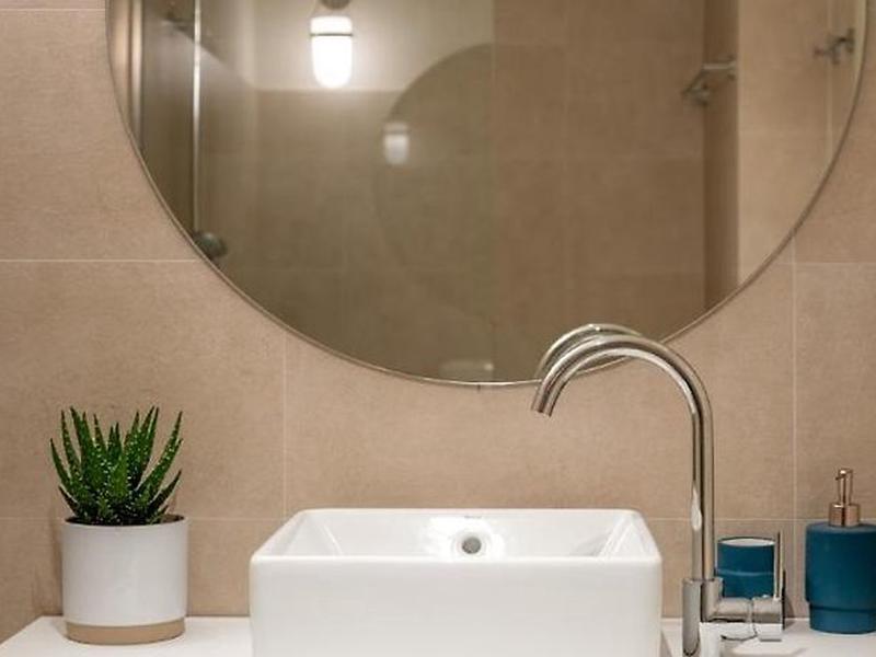 42F3B33392590A4D6F059BF50DB423DE