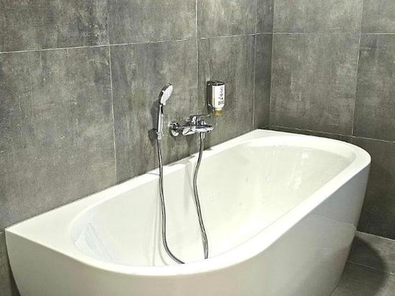 1379FE9A95772708728F41625F7AF8FD