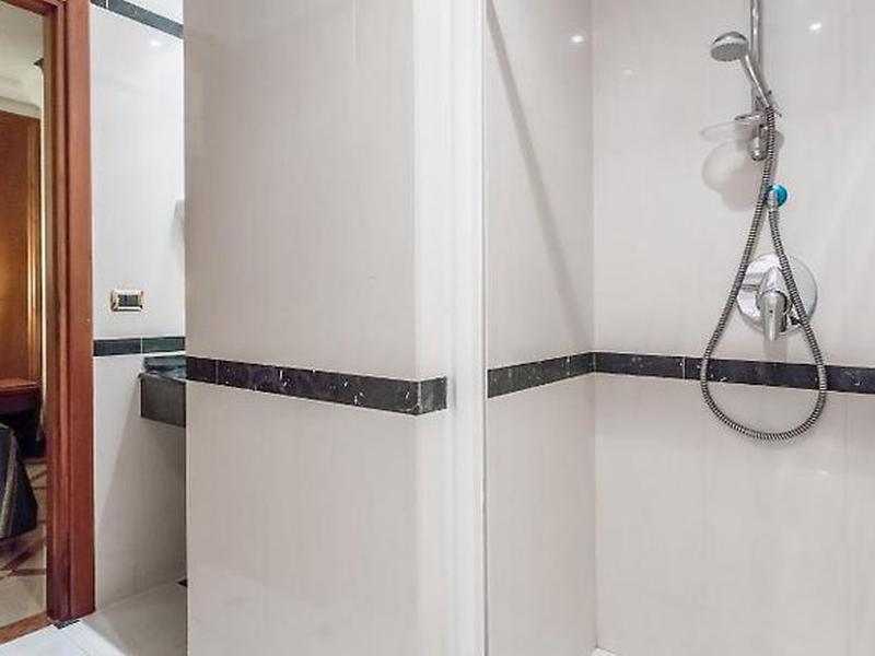 BAA0F200AD75A0EE68EE024F994587EB