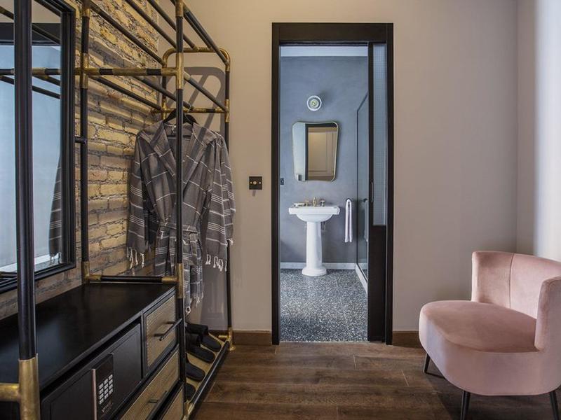 8B05A00517ED50FD60995CE2F3CE5050