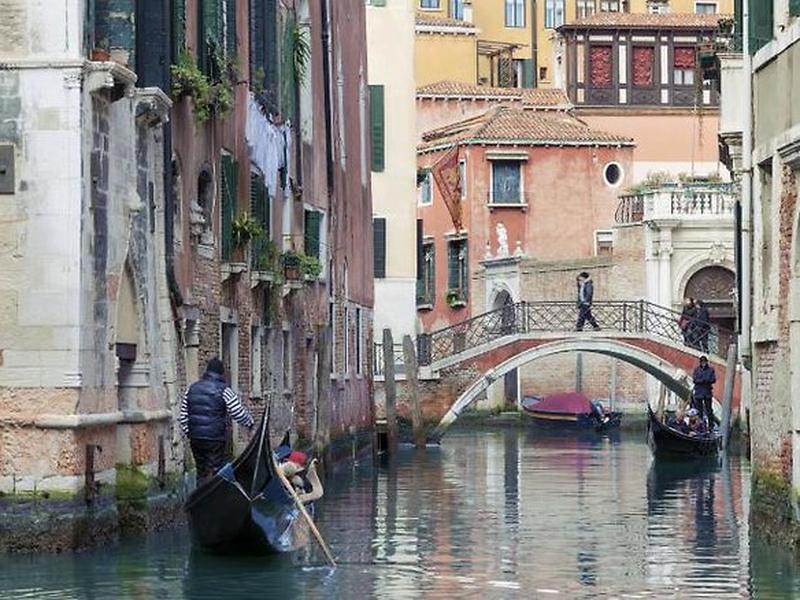 059615E74CAA35C9FDCCF2882749DDE4