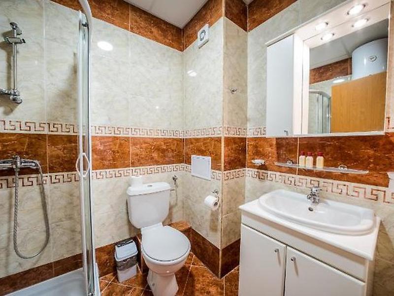 4A94BD618B462A5C8AA832974DEA702D