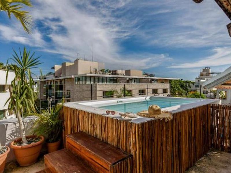 AB8BA21207A0018994F8D61E5FB62DEA