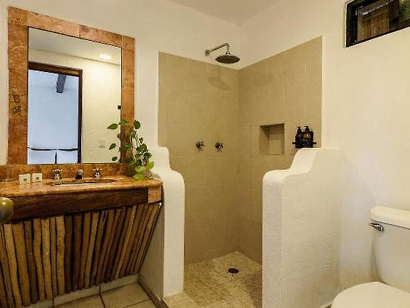 F738F6E8C25D6300BBF51DC1002BA8B0