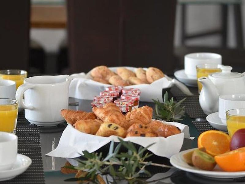 9629B2398718F948A71C9F598BF39B95