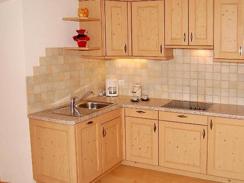 400B9681E1AFA61BF3AA1C785E6DD9EF