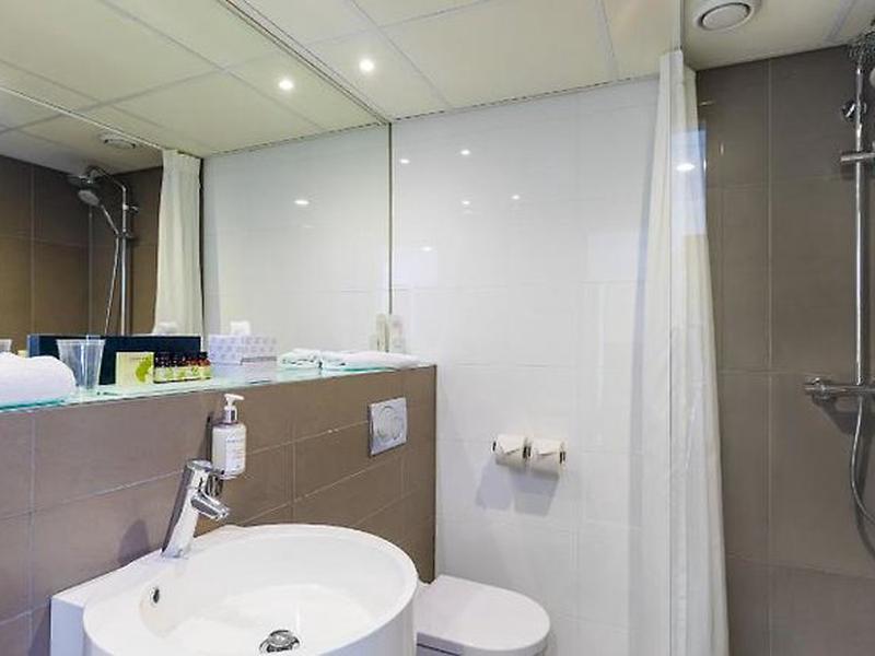 AC9BF6BC3B66FFB305546E38F7BF9762