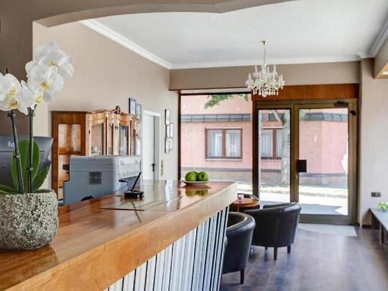 818D32FBB1FC2901314EF3C927EC4DFD