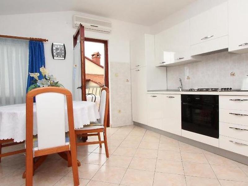 24B9A19B5A3F1A73BDAB98A3C4141BC1