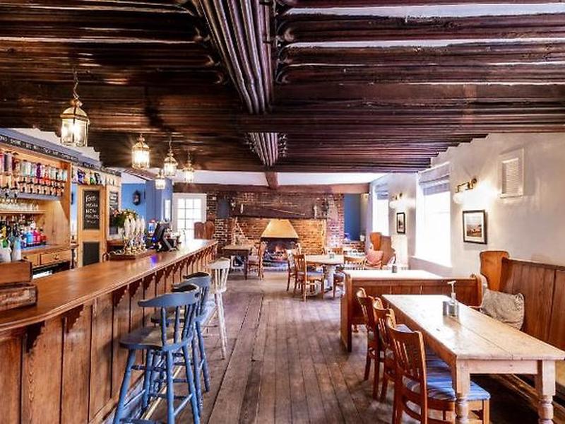 0F5A6218DDC5E03FAD5EC3E3C56D703F