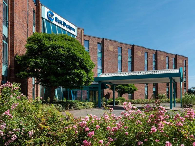 E5268A82100CA9A3A50074AB33797F92