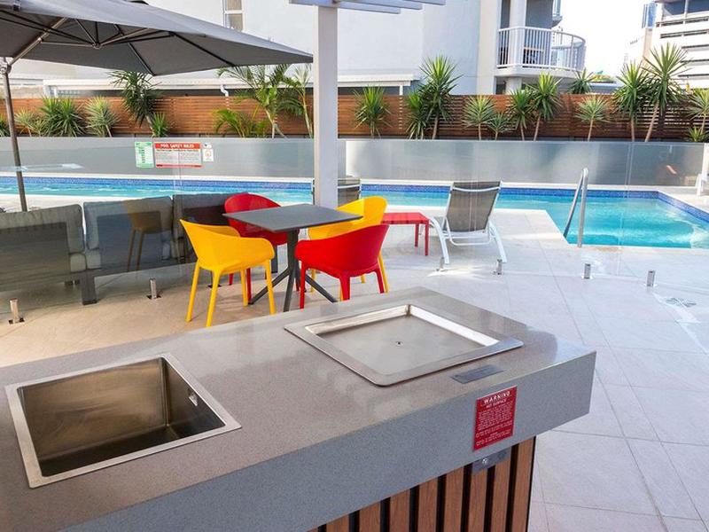 25ABED704E49A9E77670068956397C3D