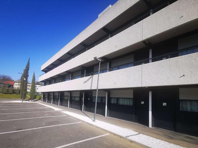 37E047E5CFBFF6478C94A039BD20108F