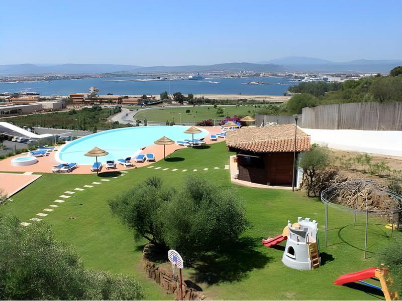 BB2444F3800C635913078F4320CA58E1