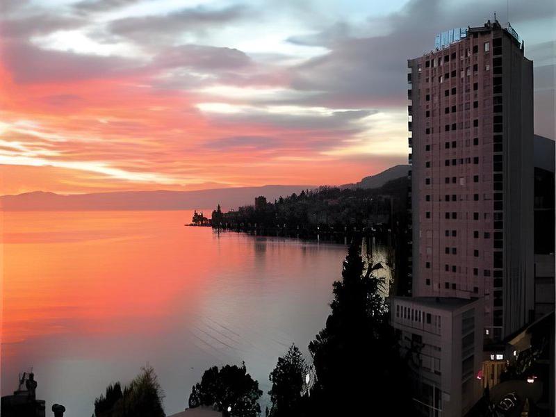 CC8EEAC3CA2A123E8295127C9069CD0C