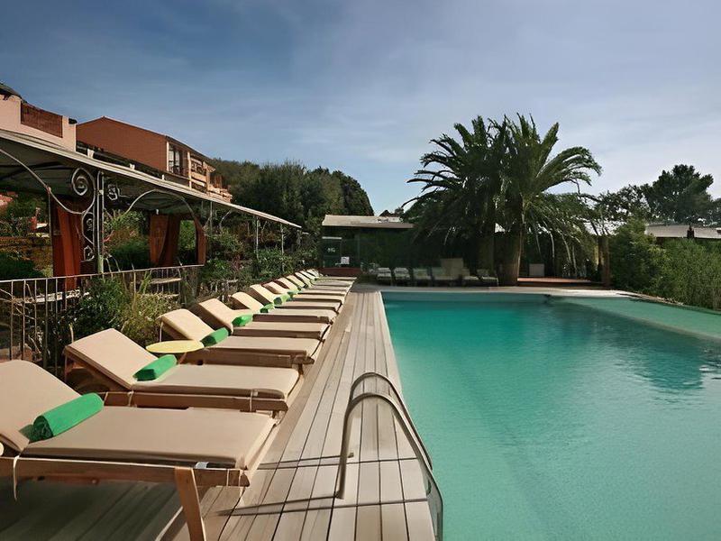 15F9012FA2938A57A243EE5400F5E294