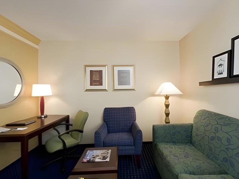 EACAE36F3C41F39EA7B7F0C53A18C571