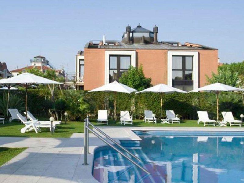 AD54C6FF6F84FDAEF9DFACA9FD5363FD