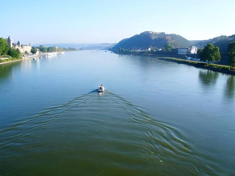 C98AAD8BFB8302F1836C007FC699CBBB