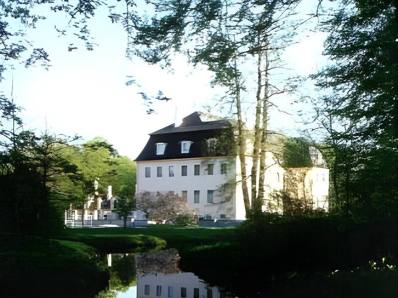 3DEF31AD19A099D86BDC7FE98752F50E