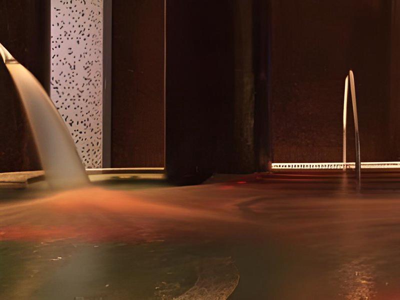 2A33C6C34F530B326A23AACF7639CC00