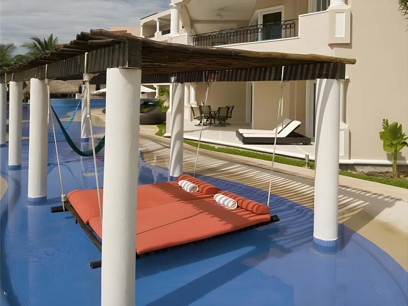 523D7788F5332E8F01121806D2929149