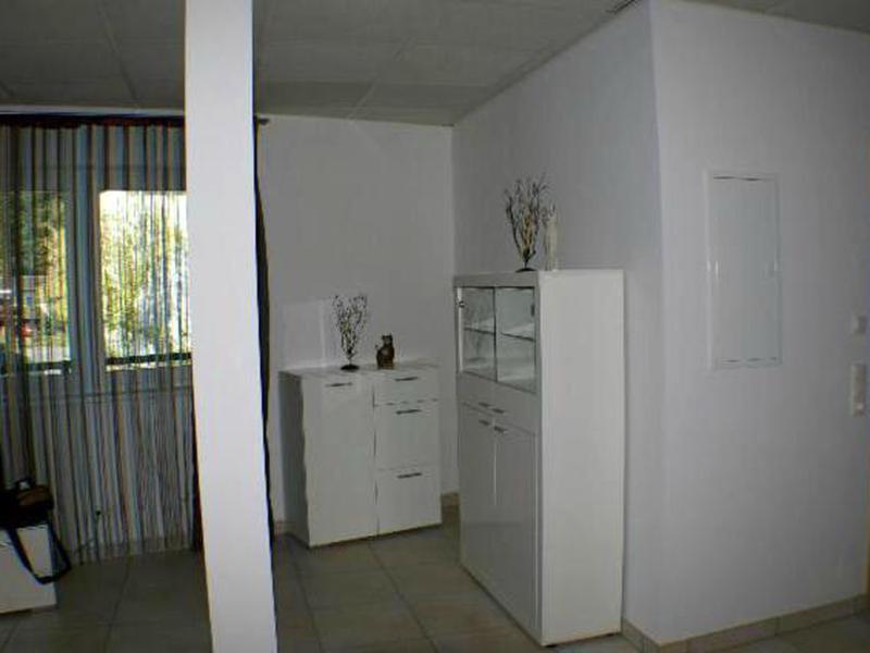 BCFE449F379C4CC46E31A2EE42AFD9B6