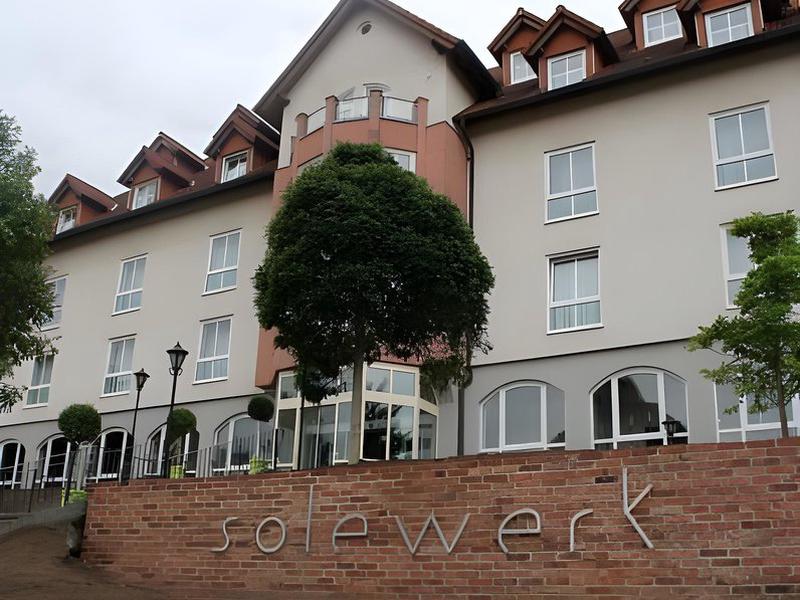 7E2FEA15BD82E95449E3C80E8D6BAC0E