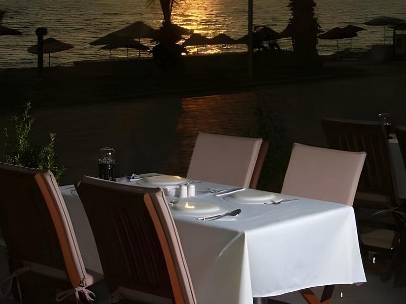 6F6CB3278E0B203A28DEEFB5AEB84940