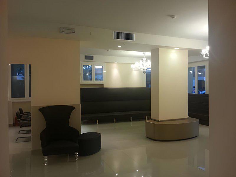 DA8F3E7AC34AD490074334B0FB1AE29C