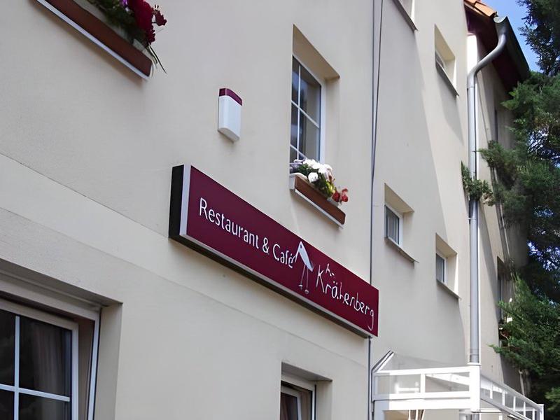 C7FDB7C7B3F9AC022A33E77063277EFD