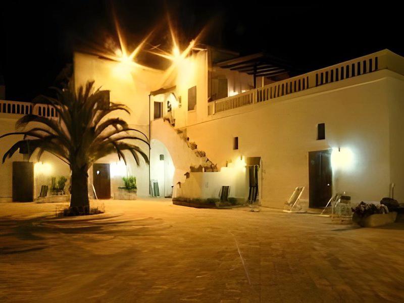 3B1706F4CDD64089D4D685BA3F4848C0