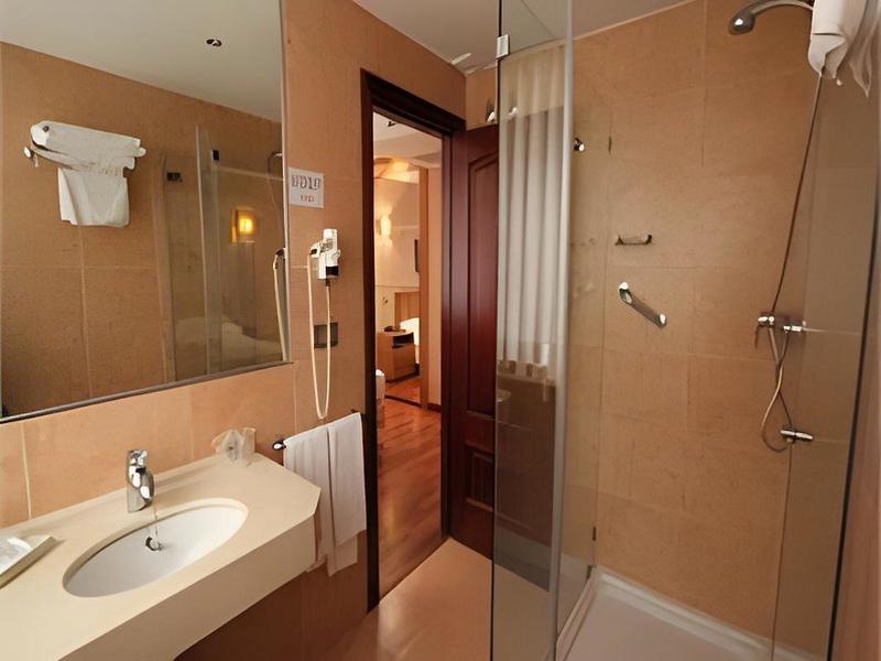 CDF4E2D60459EADB7CC990EDDB22EDF2