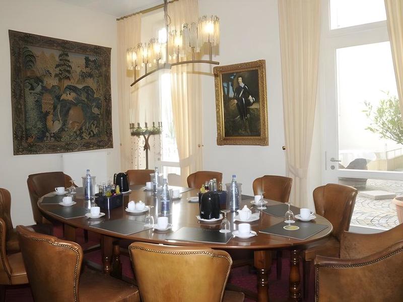 18620F21778141B5E9E22DF9C746E41C