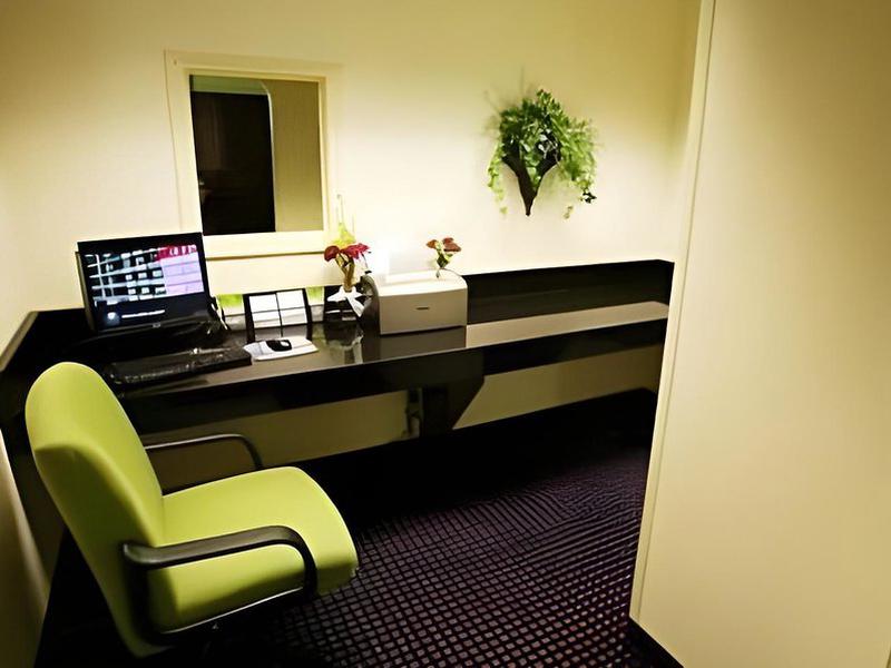 2110974314F8CF7183165729F66498F1