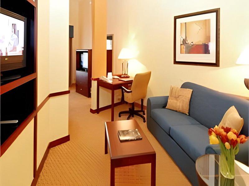 810AEBCF69838564A8218DC3600C5103