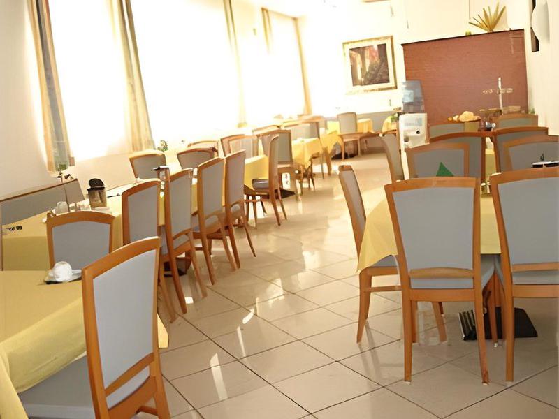 C7B63152F09DB52AEB0DDB8682551A8D